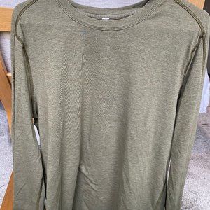 Lululemon Men's LS Shirt - Size L